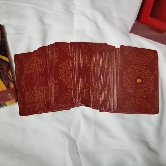 The Art of Love Tarot cards and book - Picture 4 of 7